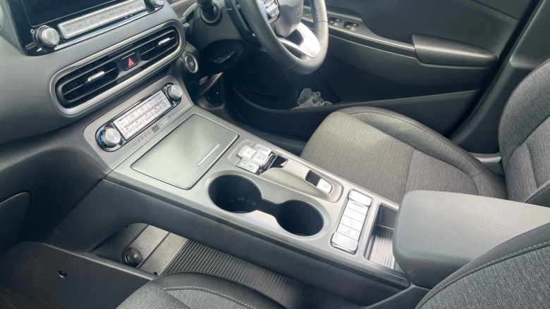 Hyundai KONA 100kW SE Connect 39kWh 5dr Auto Electric Hatchback